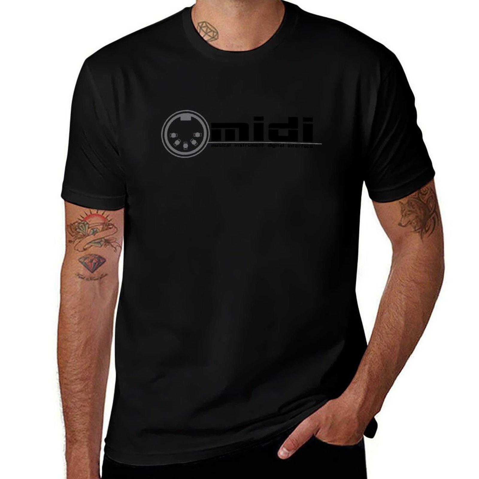 Musical Instrument Digital Interface - MIDI（楽器デジタルインターフェース）Tシャツ。軽量で涼しい、半袖Tシャツ。