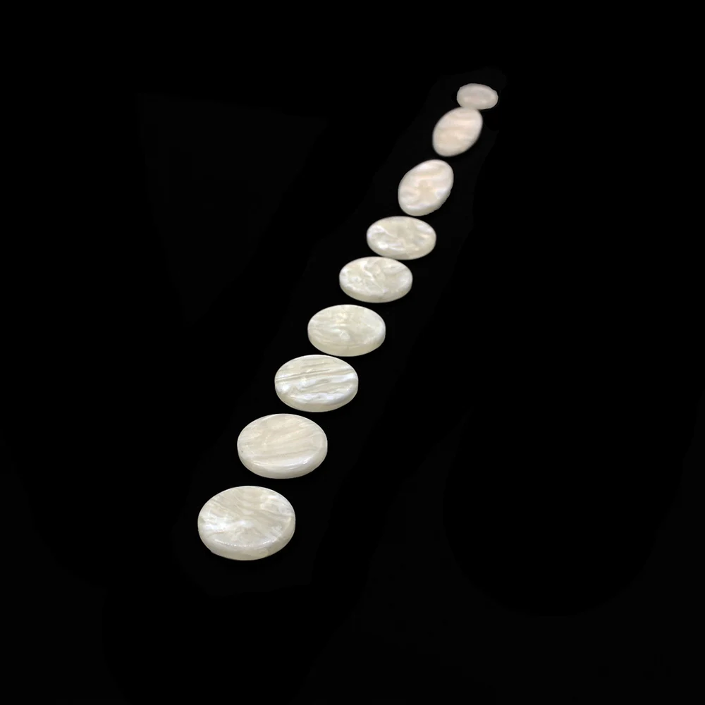 サックス-アタッチメント付きの白いシェルキー,9本のセット - Musical Instrument Oboe のレビューと価格