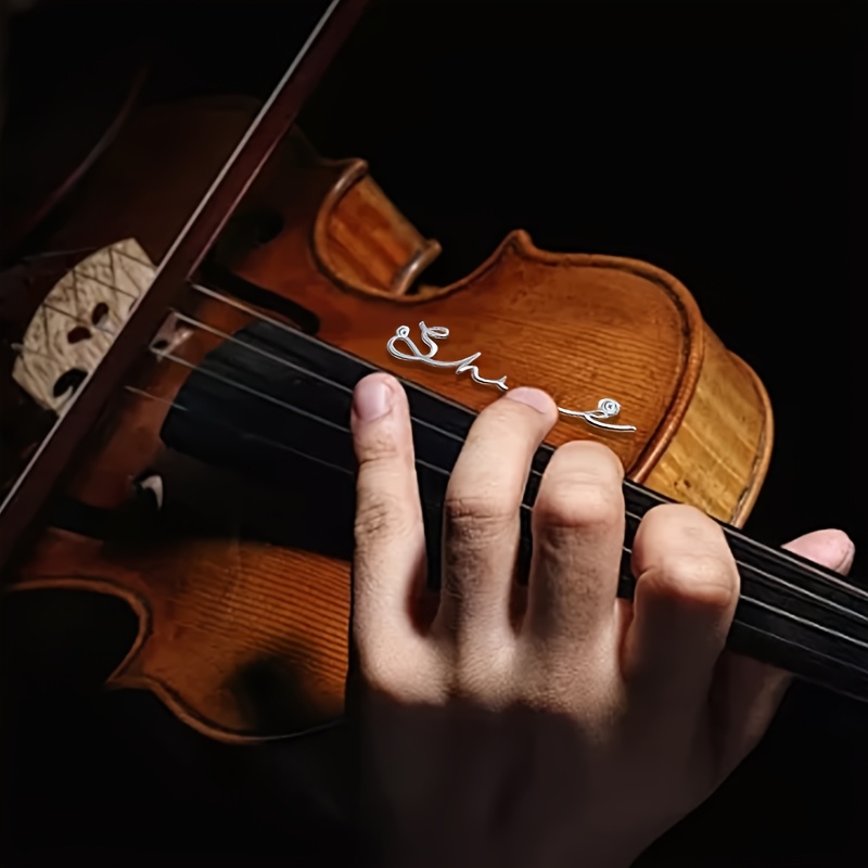[カスタム] 名前入り装飾ネームプレート、ギター、バイオリン - Musical Instrument And Name のレビューと価格